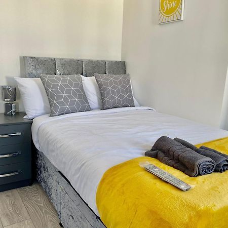 Cheerful 1 Bed Apartment Cardiff City Centre - Penarth Rd Room photo